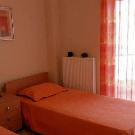 Epard Apartment Nea Styra